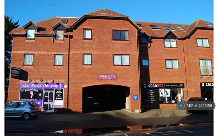 4 Bedroom Flat To Rent In Charlotte Court, New Milton, BH25
