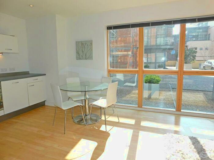 2 Bedroom Apartment To Rent In Canal Wharf, Waterfront Walk, Birmingham, B1