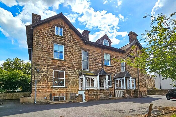 2 Bedroom Apartment For Sale In North Park Road, Harrogate, HG1