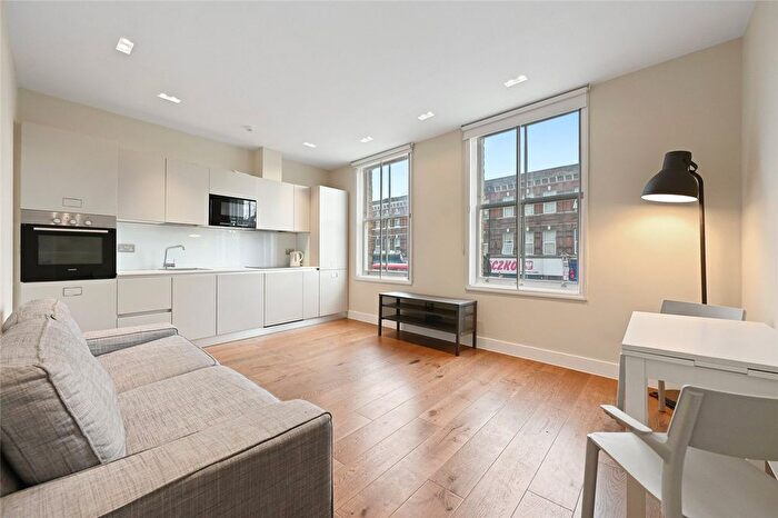 1 Bedroom Flat To Rent In Uxbridge Road, Shepherds Bush, London, W12