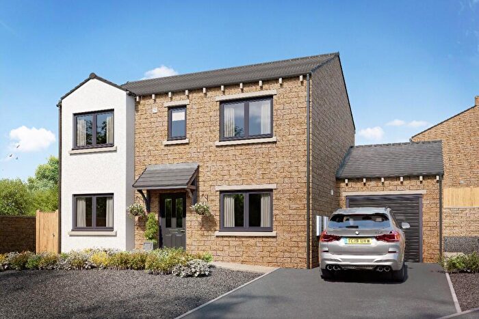 4 Bedroom Detached House For Sale In Delf Hill, Rastrick, HD6