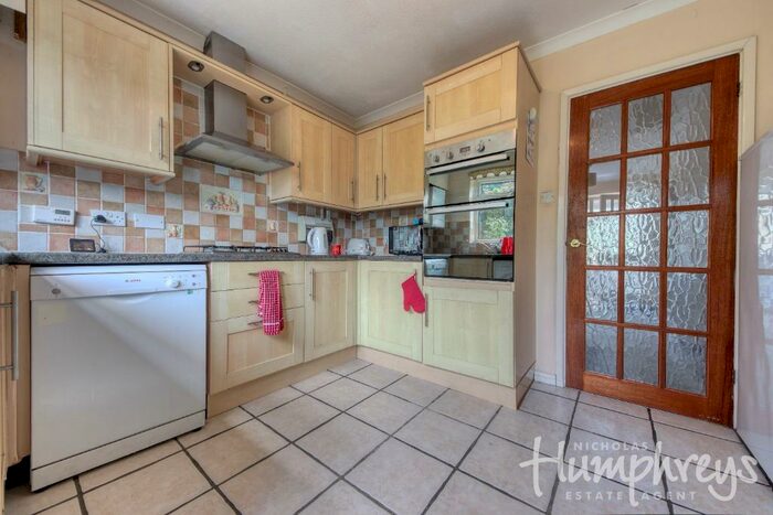 6 Bedroom Terraced House To Rent In Headcorn Drive, Canterbury, CT2