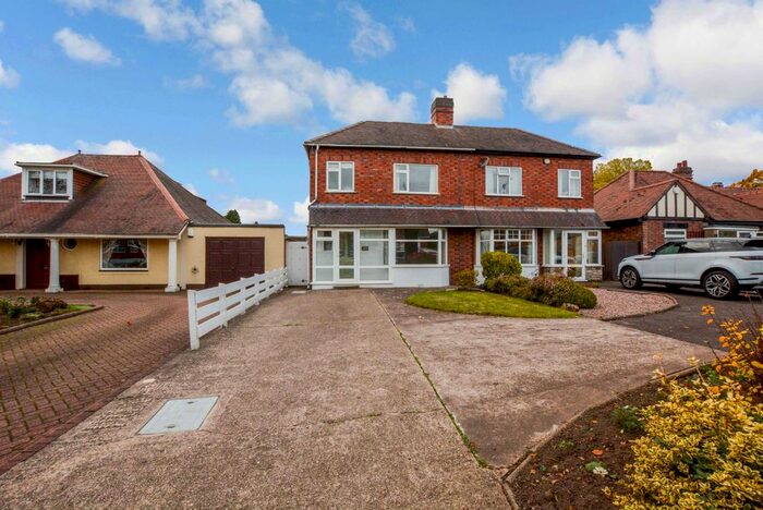 2 Bedroom Semi-Detached House To Rent In Tamworth Road, Two Gates, Tamworth B77