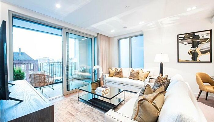 2 Bedroom Property To Rent In Garrett Mansions, London, W2