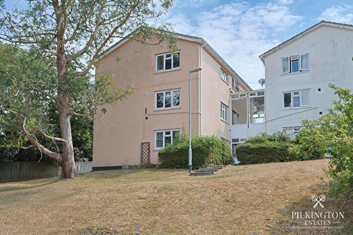 3 Bedroom Maisonette For Sale In Plymouth, Devon, PL5