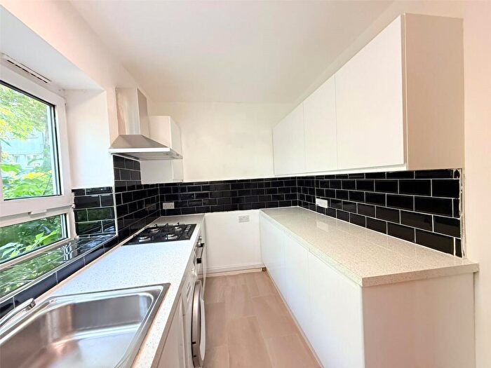 3 Bedroom Flat For Sale In Ryland Street, Birmingham, West Midlands, B16 - Photo 3