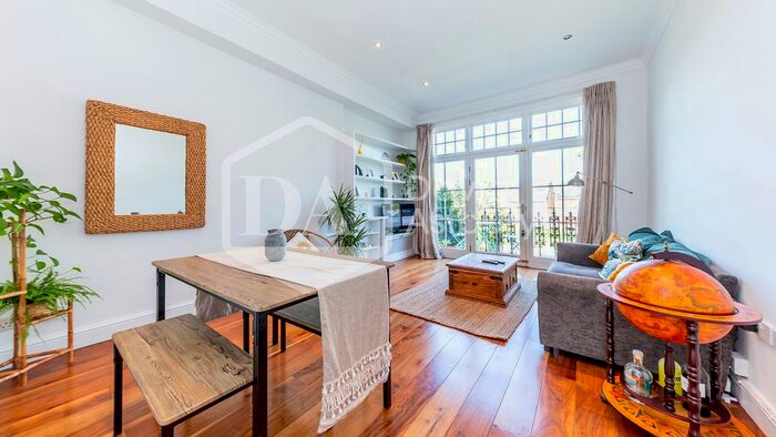 1 Bedroom Flat To Rent In Woodland Gardens, Muswell Hill, London, N10