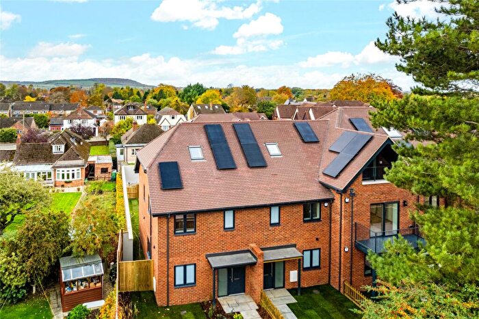 3 Bedroom Terraced House For Sale In Joinery Close, Park Street, Princes Risborough, Buckinghamshire, HP27