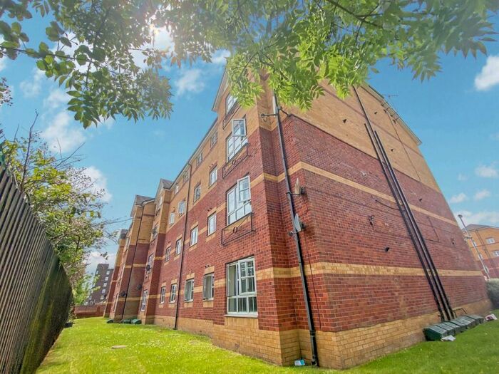 2 Bedroom Flat To Rent In Little Bolton Terrace, Salford, M5
