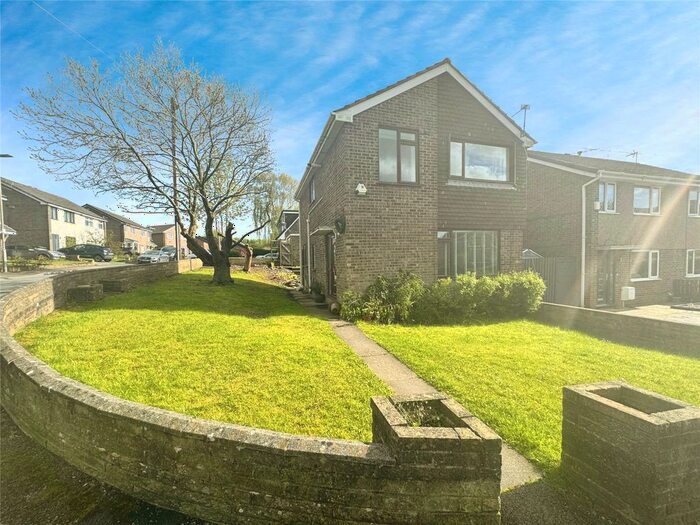 3 Bedroom Detached House For Sale In Park Farm Road, Blackburn, Lancashire, BB2