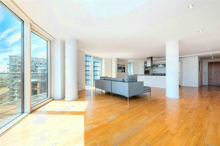 3 Bedroom Flat To Rent In Ability Place, Millharbour, E14