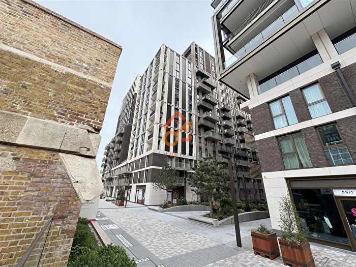 Garage / Parking To Rent In Underground Secure Car Parking, Merino Gardens, London, E1W