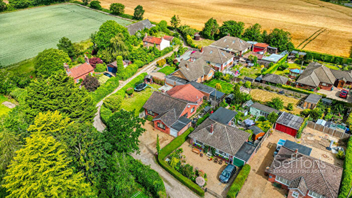 3 Bedroom Detached Bungalow For Sale In Summerdaze, Pack Lane, Lingwood, Norwich, Norfolk, NR13