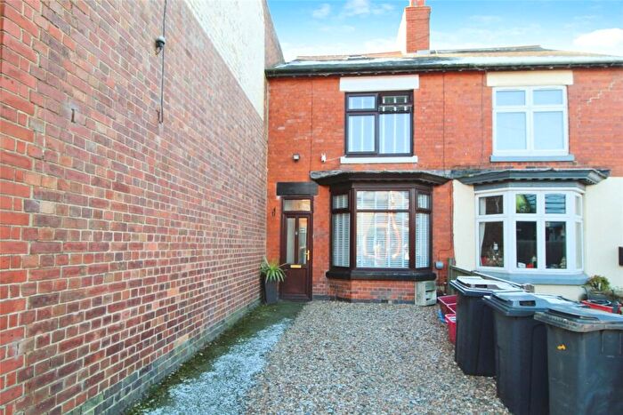 4 Bedroom Terraced House For Sale In Central Road, Hugglescote, Coalville, Leicestershire, LE67