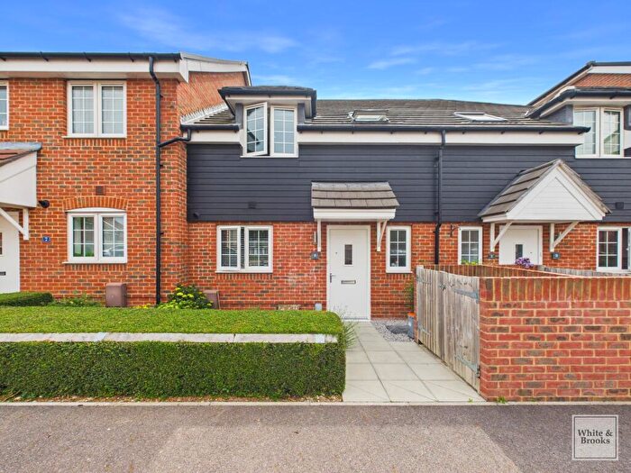 3 Bedroom Terraced House For Sale In Cyril Way, Chichester, PO19