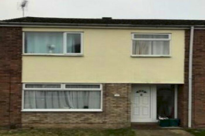 5 Bedroom Property To Rent In Sebastian Close, Colchester, CO4