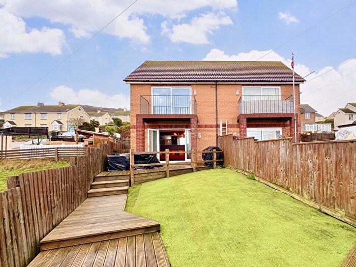 3 Bedroom Semi Detached House For Sale In Harbour View Road, Portland, DT5