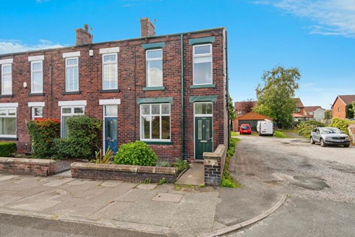 2 Bedroom End Of Terrace House For Sale In Manchester Road, Westhoughton, Bolton, Greater Manchester, BL5