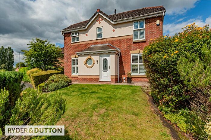 3 Bedroom Detached House For Sale In Yewdale Drive, Failsworth, Manchester, Greater Manchester, M35