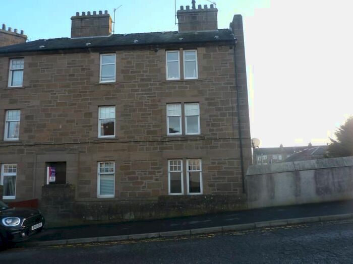 2 Bedroom Flat To Rent In Claypotts Road, Broughty Ferry, Dundee, DD5