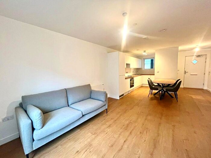 1 Bedroom Apartment To Rent In Deansgat Gardens, Central Street, Bolton, BL1