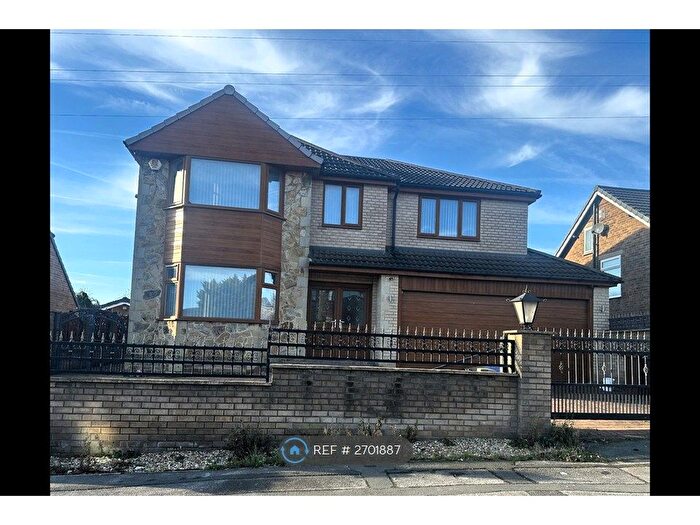 5 Bedroom Detached House To Rent In Meadow Park Drive, Stanningley, Pudsey, LS28