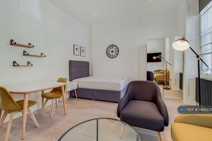 Studio To Rent In Gloucester Place, London, NW1
