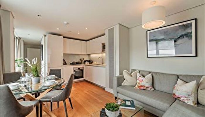 3 Bedroom Flat To Rent In Merchant Square East, London, W2