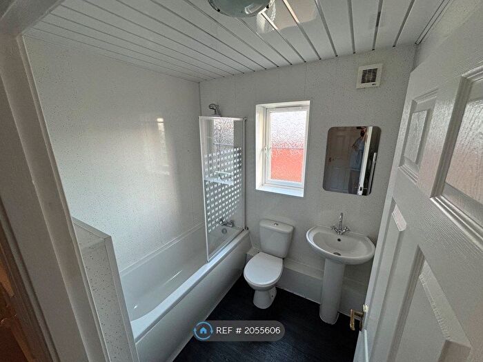 1 Bedroom Flat To Rent In Dove Tree Court, Blackpool, FY4