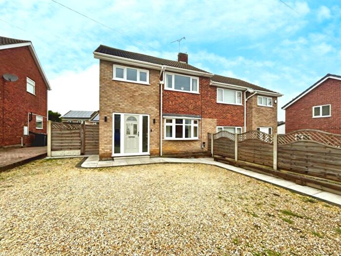 3 Bedroom Semi Detached House For Sale In Birkdale Rise, Swinton, Mexborough, S64