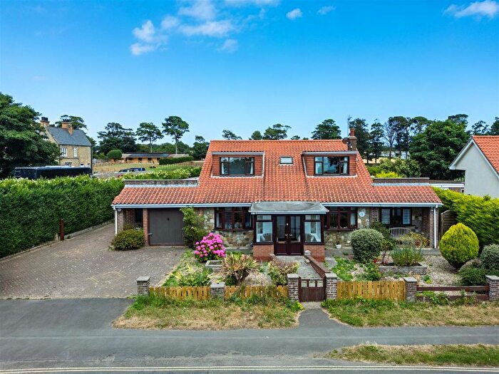 5 Bedroom Detached Bungalow For Sale In Sewerby Road, Sewerby, Bridlington, YO15