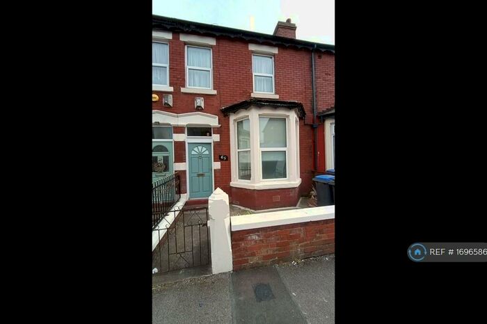 2 Bedroom Terraced House To Rent In Peter Street, Lancashire, FY1
