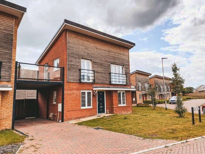 2 Bedroom Detached House To Rent In Grant Mews, Peterborough, PE7