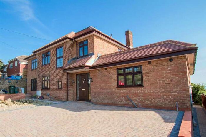 2 Bedroom Flat To Rent In Crescent Drive South, Brighton, BN2