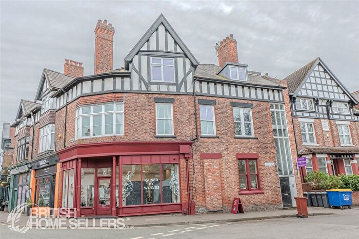 2 Bedroom Flat For Sale In Beech Road, Manchester, Greater Manchester, M21