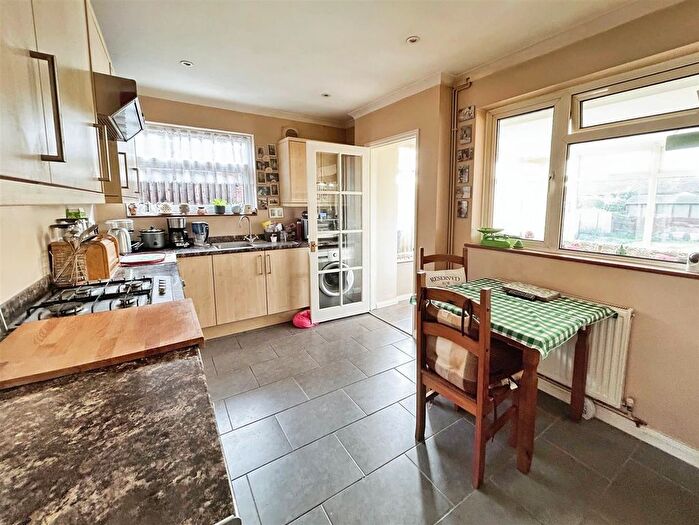 2 Bedroom Detached Bungalow For Sale In Blean View Road, Herne Bay, CT6