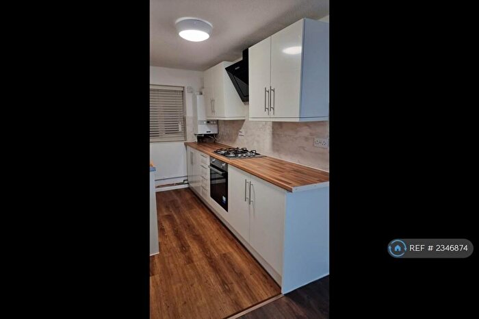 1 Bedroom Flat To Rent In Lanham Gardens, Quedgeley, Gloucester, GL2