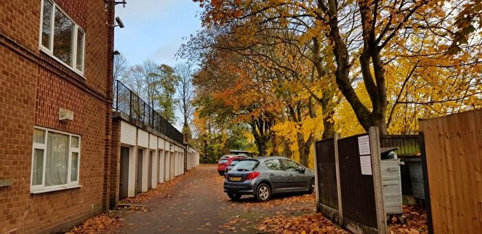 2 Bedroom Flat To Rent In Malcolm Close, Nottingham, NG3