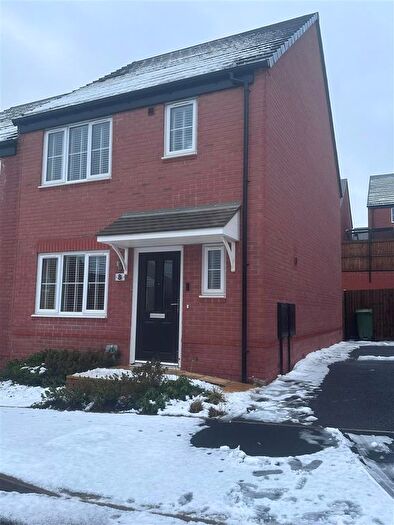 3 Bedroom Semi Detached House For Sale In Tulip Tree Road, Lea Castle, Kidderminster, DY10