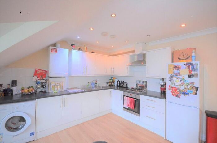 1 Bedroom Flat To Rent In Kings Road, London, W5