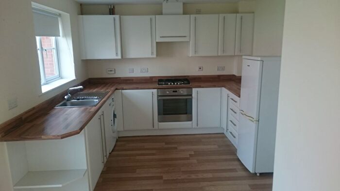 3 Bedroom Semi-Detached House To Rent In The Lanes, Darlington, DL2