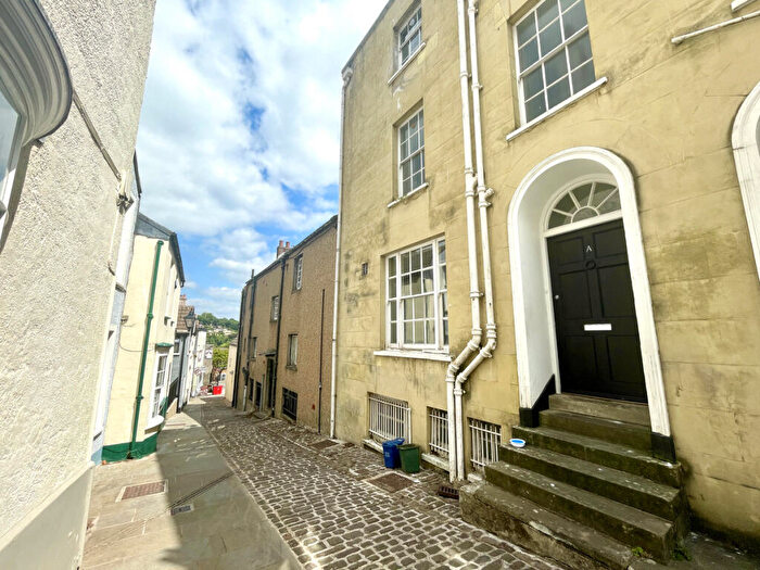 1 Bedroom Flat To Rent In Hocker Hill Street, Chepstow, NP16