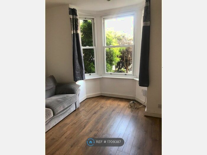 1 Bedroom Flat To Rent In St Johns Road, Exeter, EX1