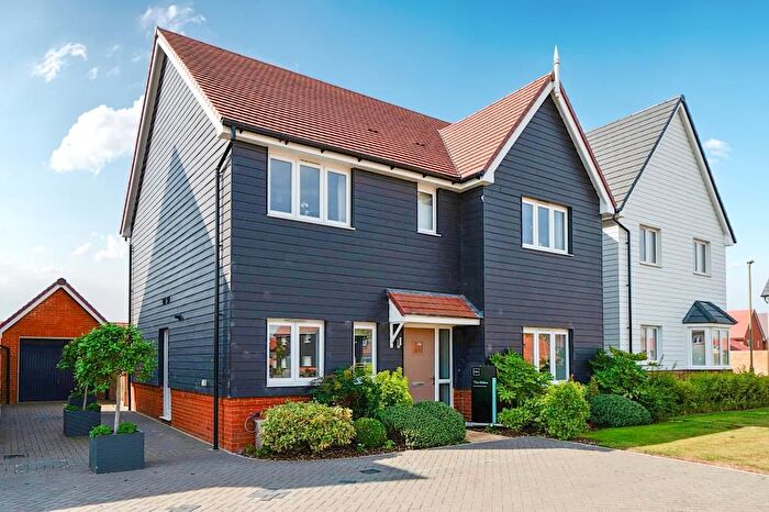 4 Bedroom Detached House To Rent In Nobel Park, Didcot, OX11