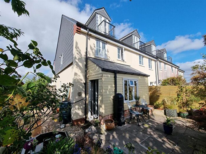3 Bedroom End Of Terrace House For Sale In Reddicliffe Mews, Lewdown., EX20