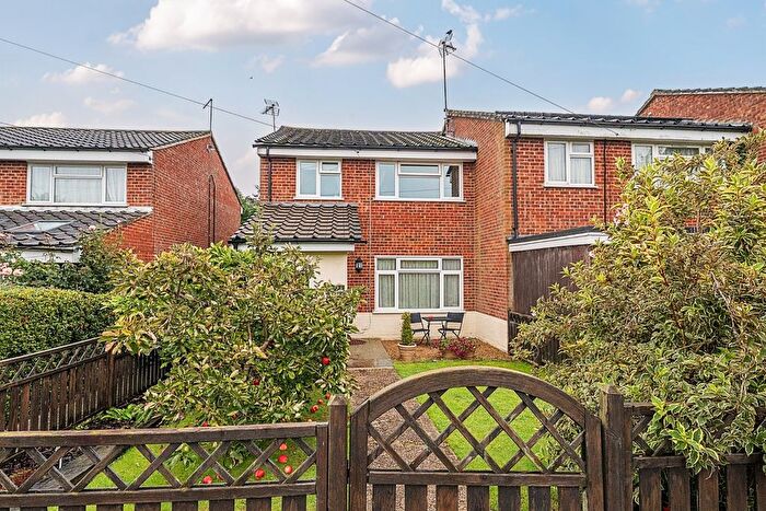 3 Bedroom End Of Terrace House For Sale In Westburn Fields, Lower Froyle, Alton, Hampshire, GU34