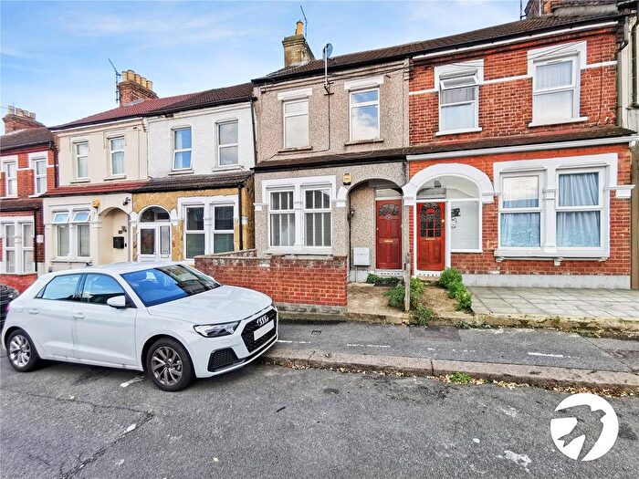 1 Bedroom Flat To Rent In Sheridan Road, Belvedere, DA17