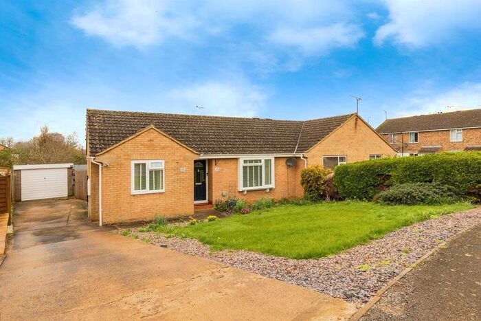 2 Bedroom Semi-Detached Bungalow For Sale In Blenheim Rise, Kings Sutton, Banbury, OX17