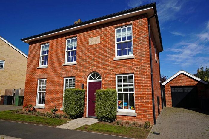 4 Bedroom Detached House For Sale In Oak Avenue, Norwich, NR14