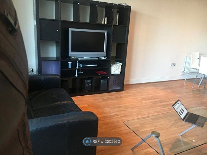 2 Bedroom Flat To Rent In Wards Wharf Approach, London, E16